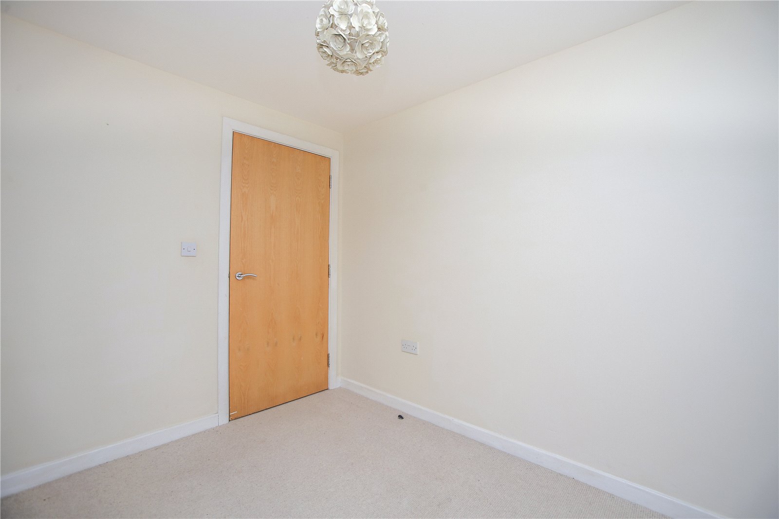 2 bedroom Flat to let in Cheltenham, Gloucestershire