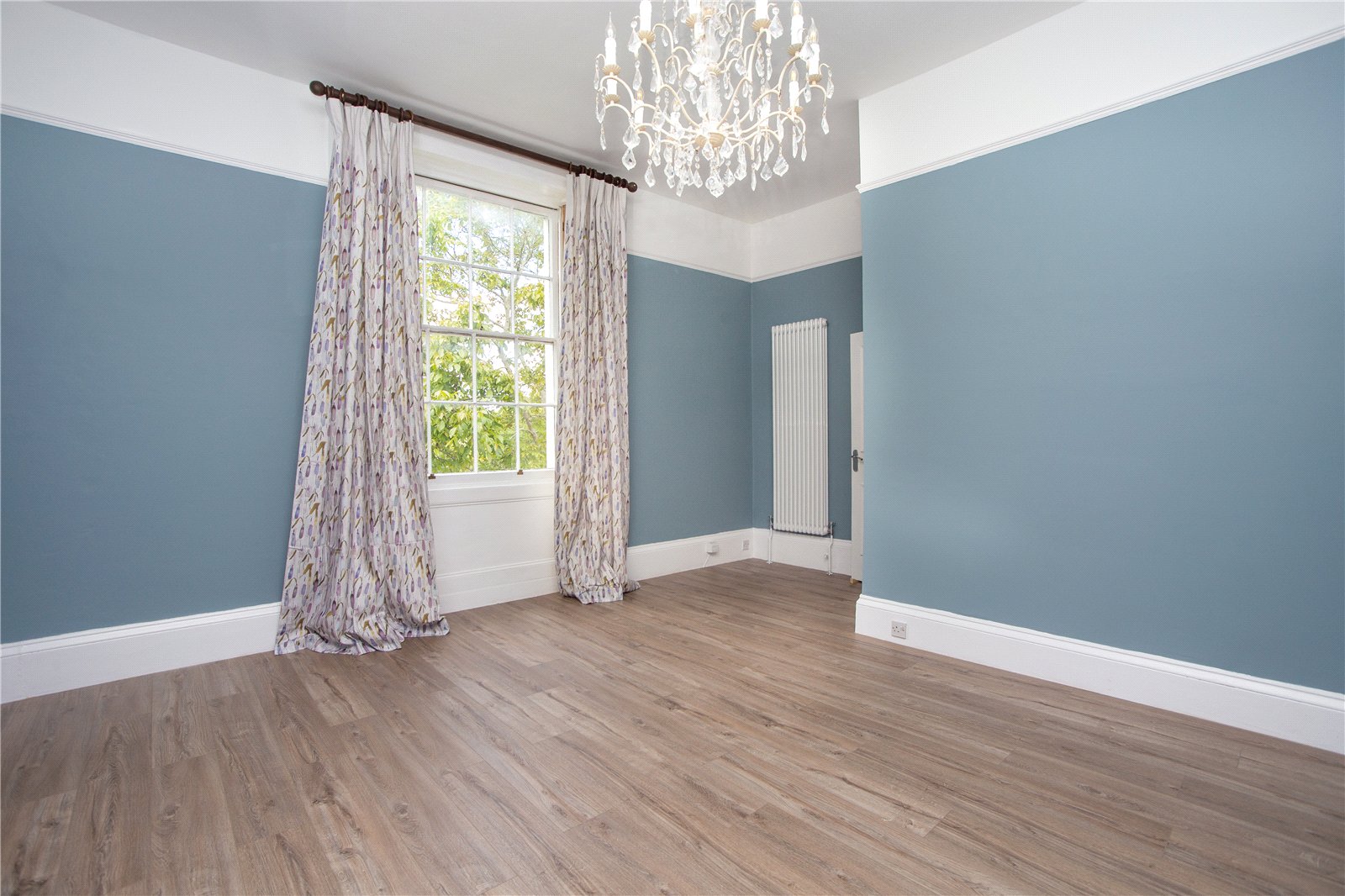 1 bedroom Flat to let in Cheltenham, Gloucestershire