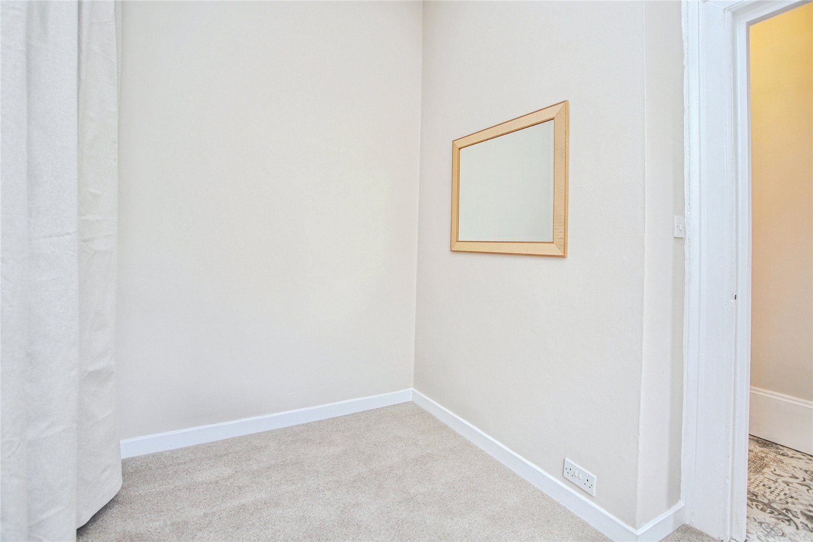 1 bedroom Flat to let in Cheltenham, Gloucestershire