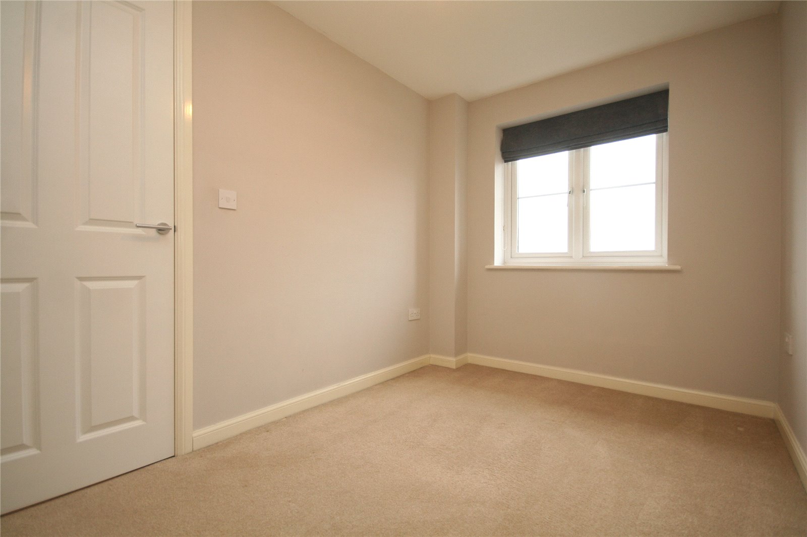 2 bedroom House to let in Bishops Cleeve, Cheltenham, Glos