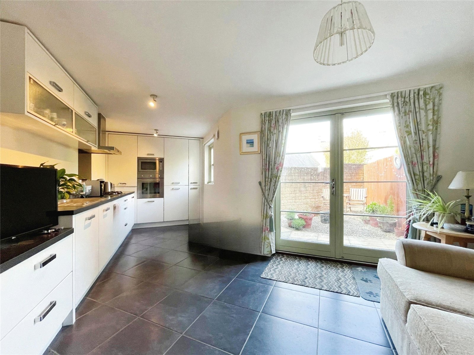 3 bedroom House to let in Cirencester, Gloucestershire
