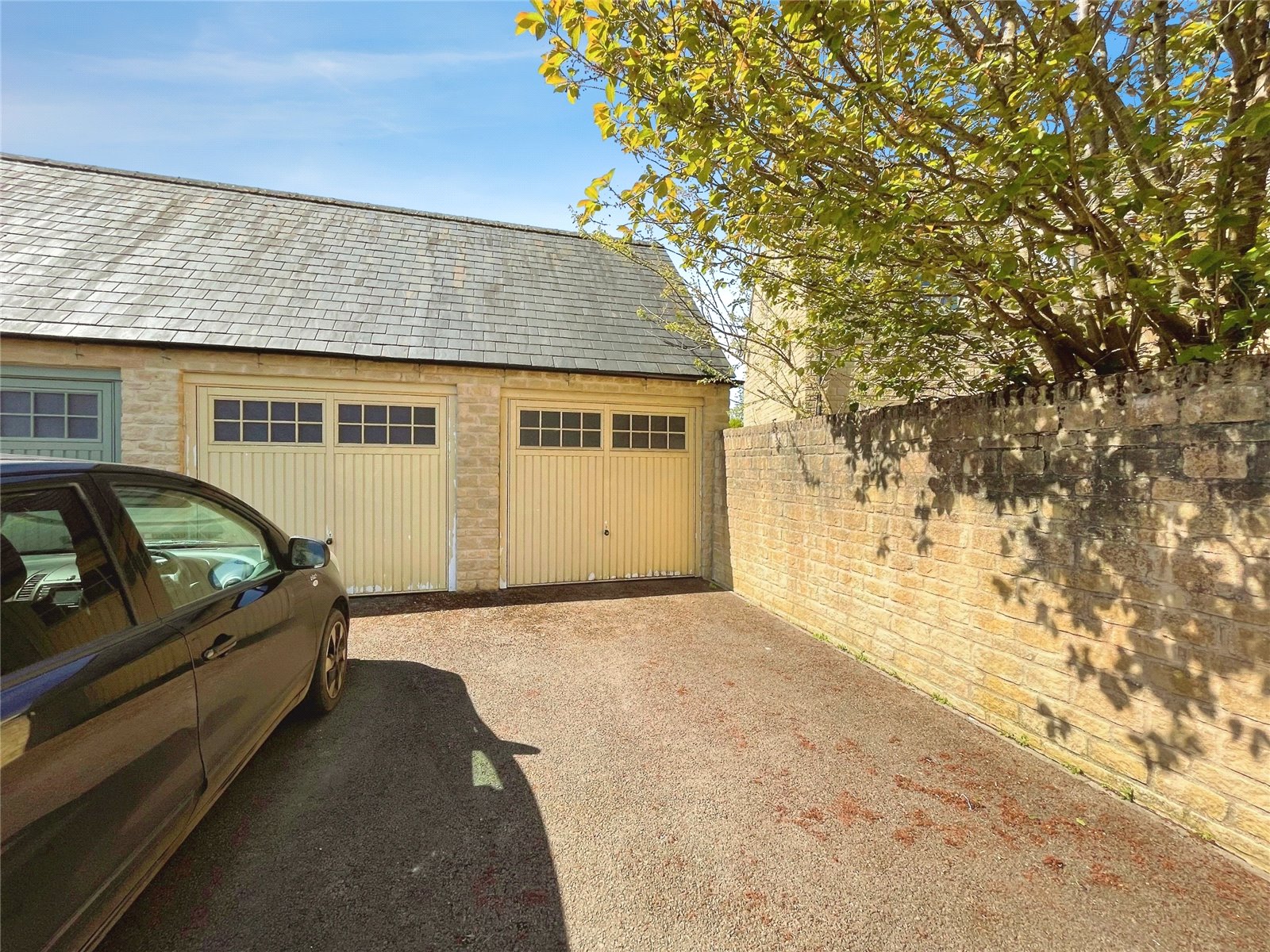 3 bedroom House to let in Cirencester, Gloucestershire