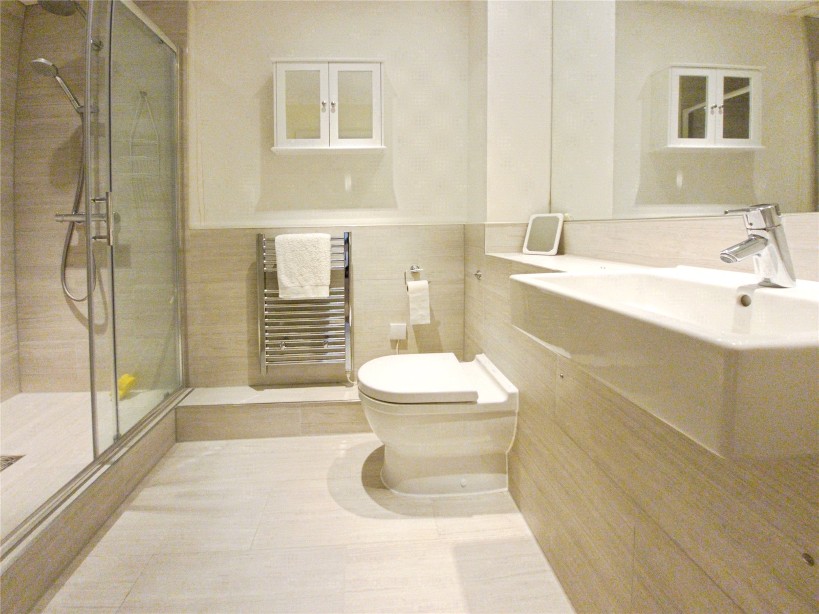 2 bedroom Flat for sale in The Waterloo, Cirencester, Glos