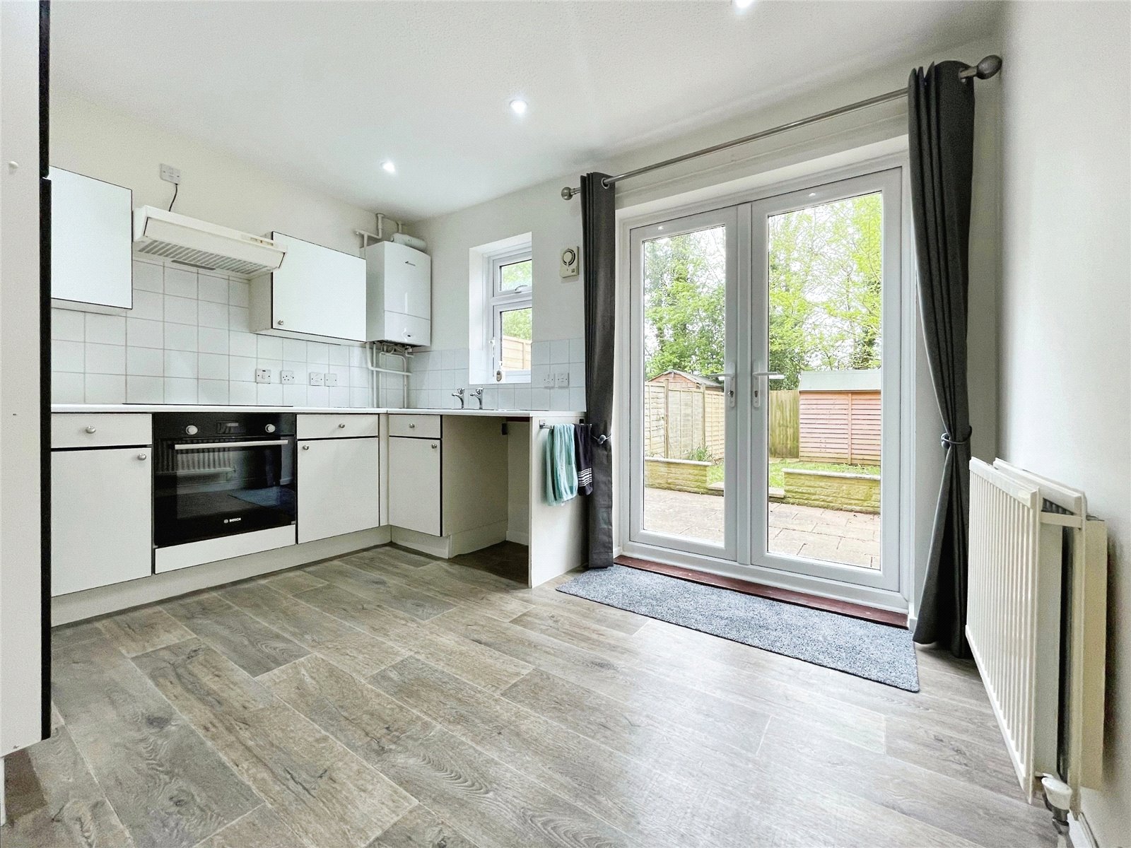 2 bedroom House to let in Cirencester