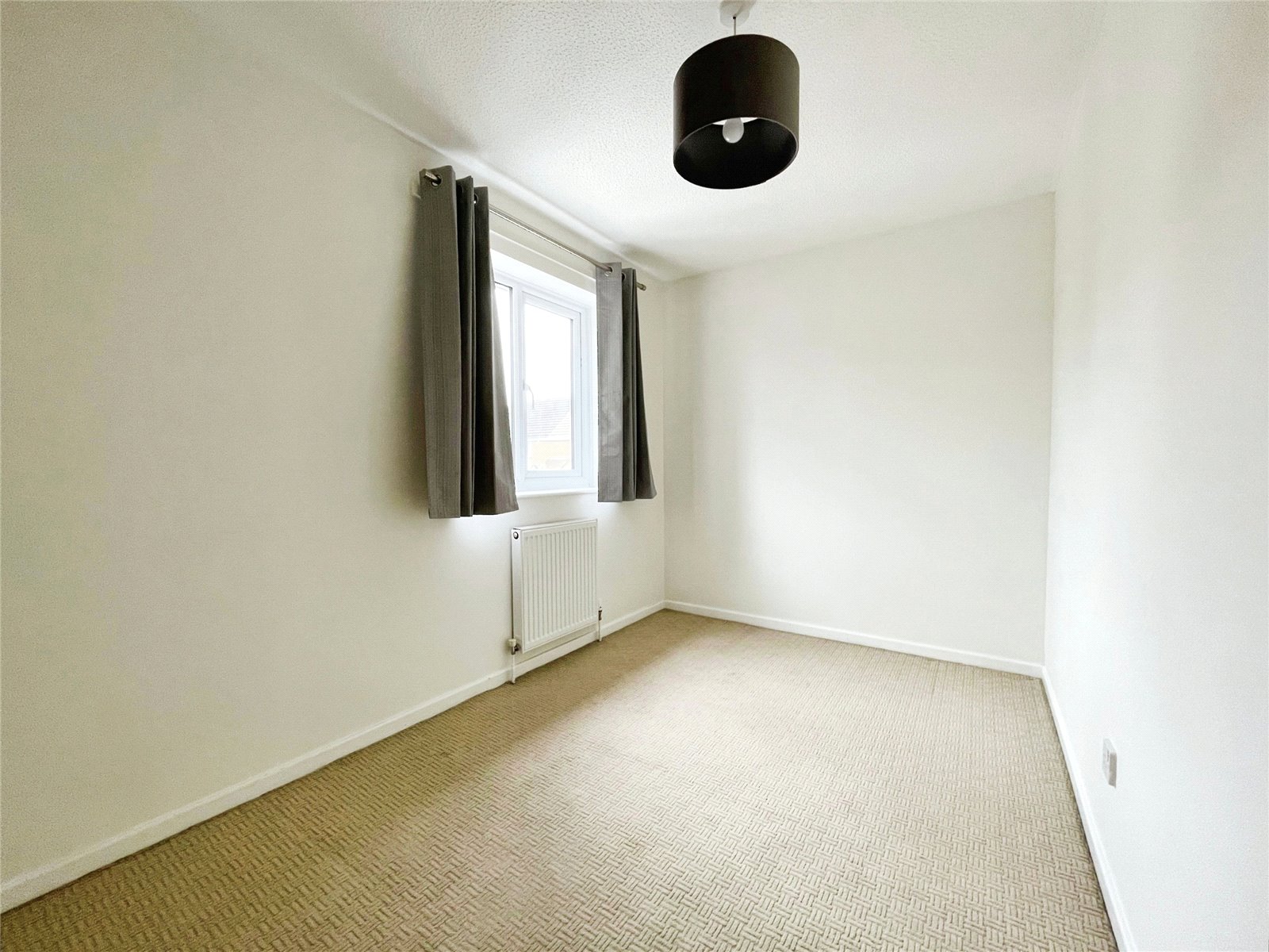 2 bedroom House to let in Cirencester