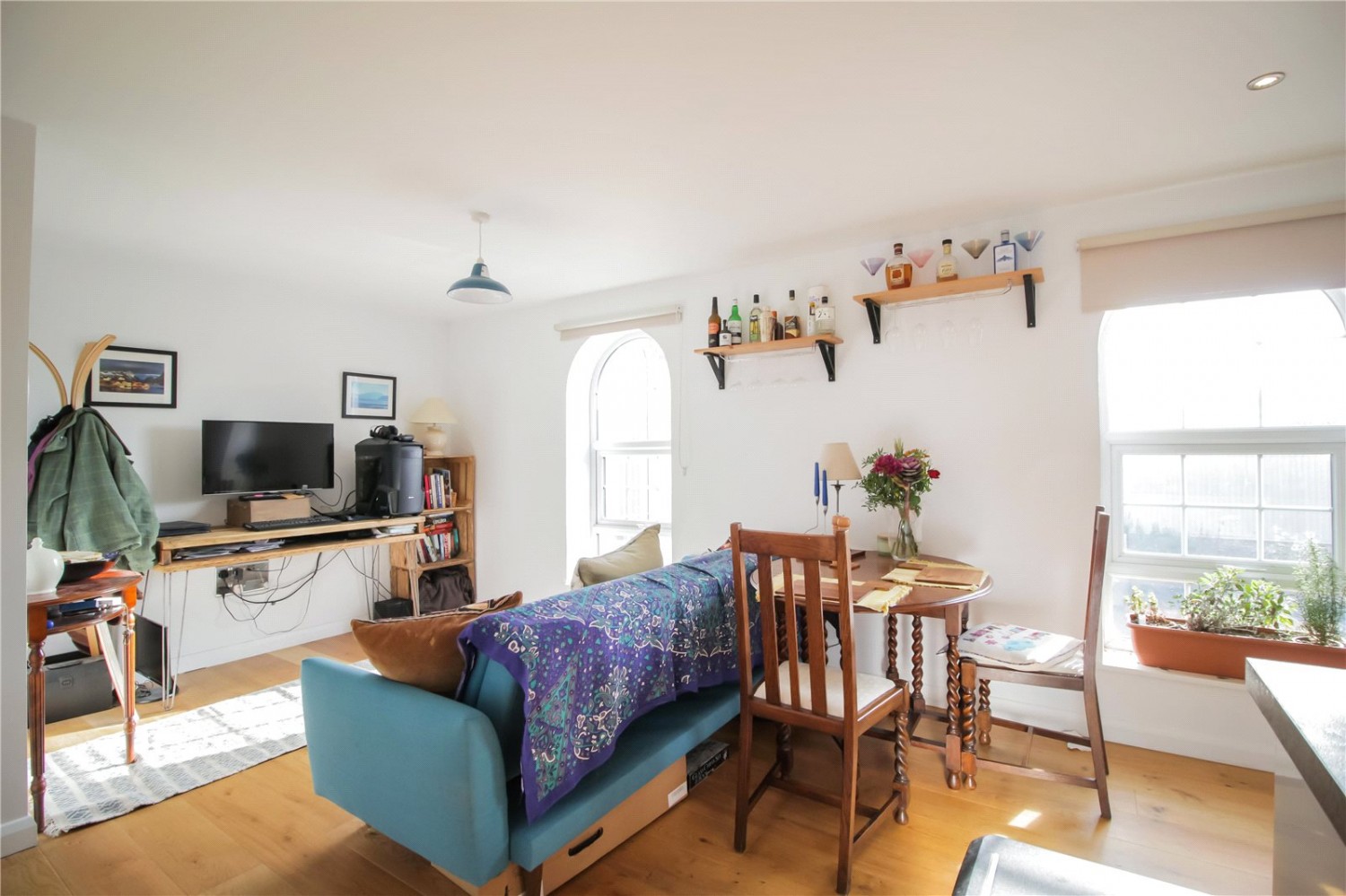 Longwood Court, Cirencester