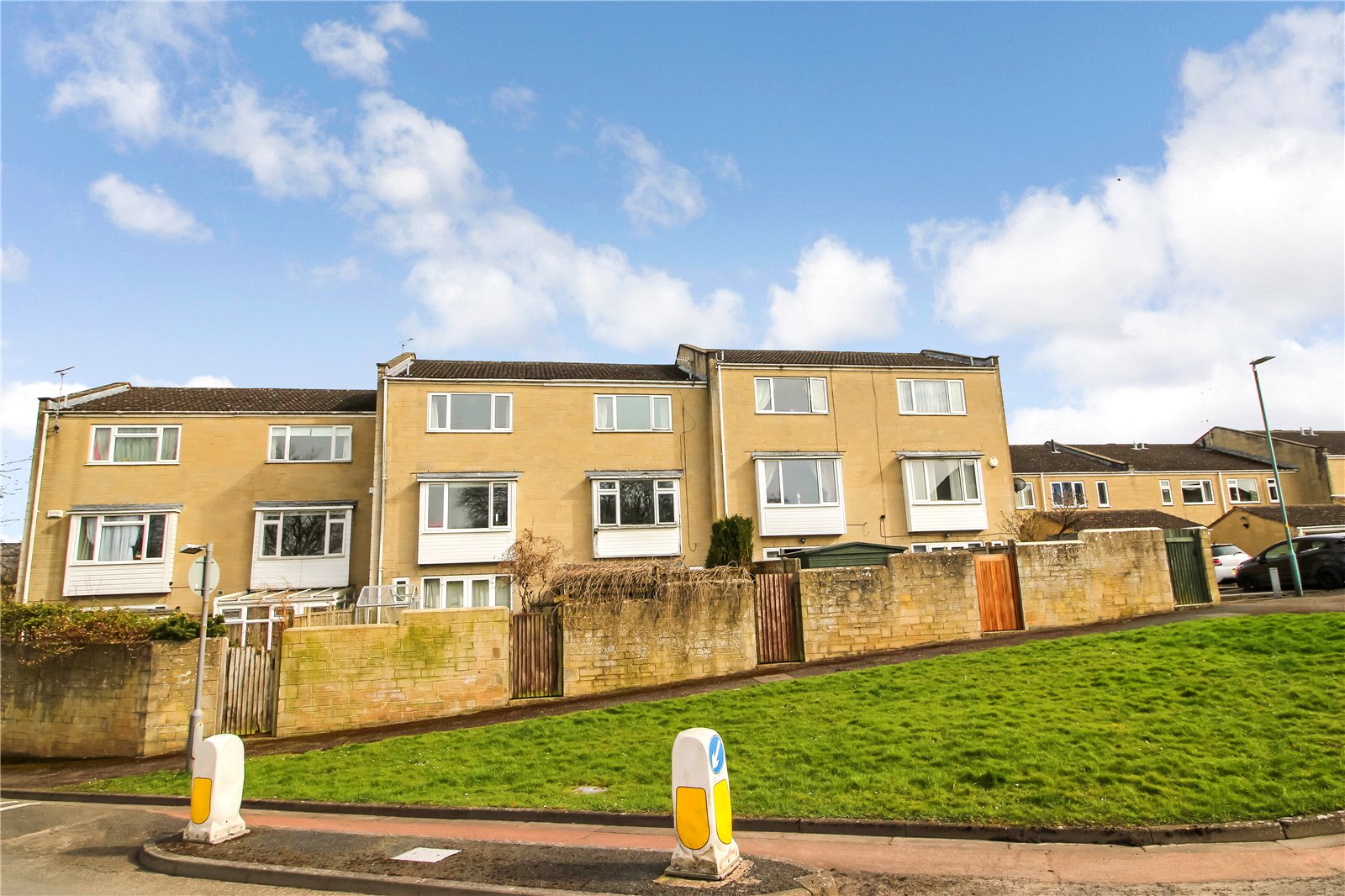 3 bedroom House to let in Cirencester