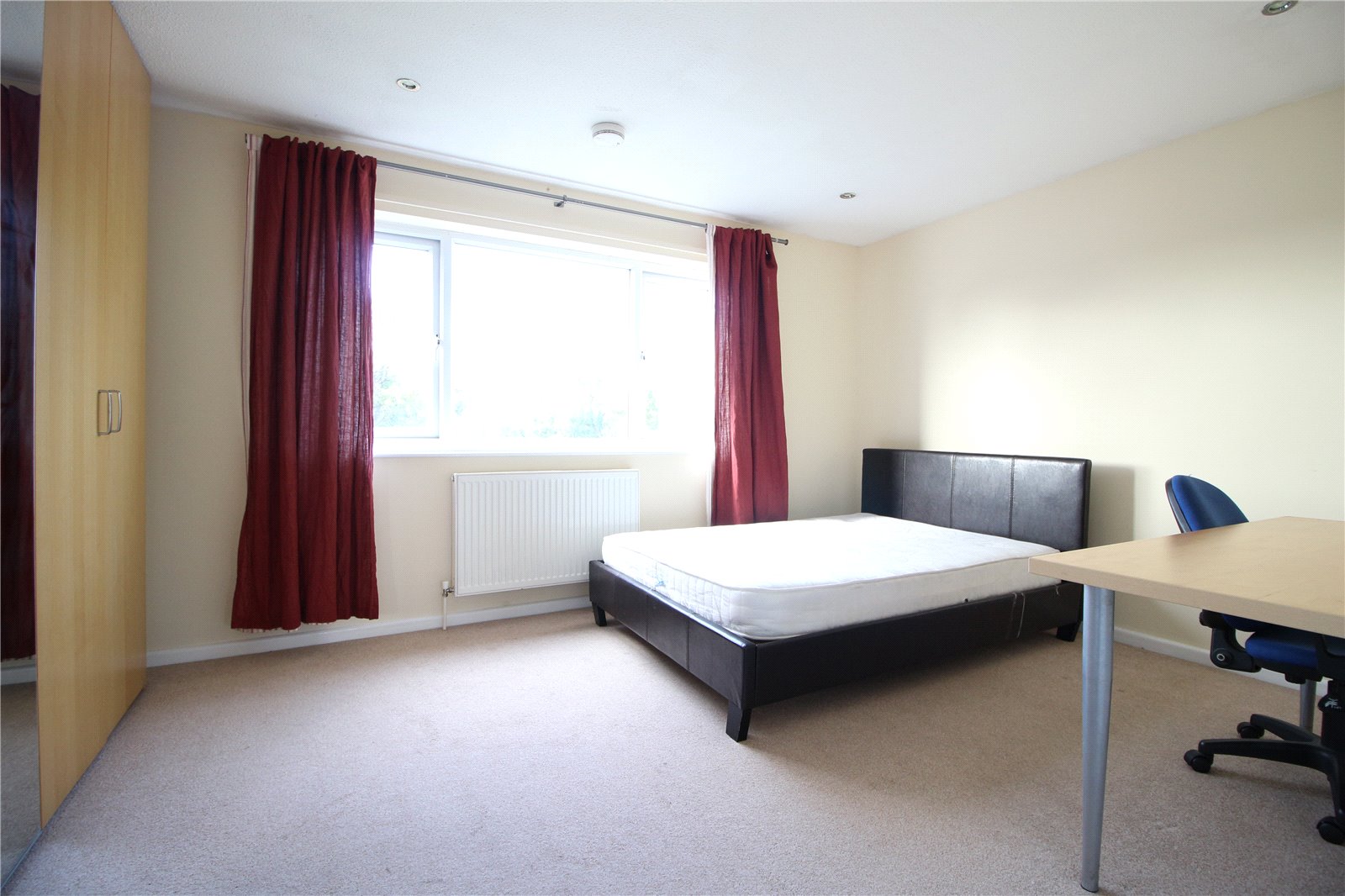 3 bedroom House to let in Cirencester
