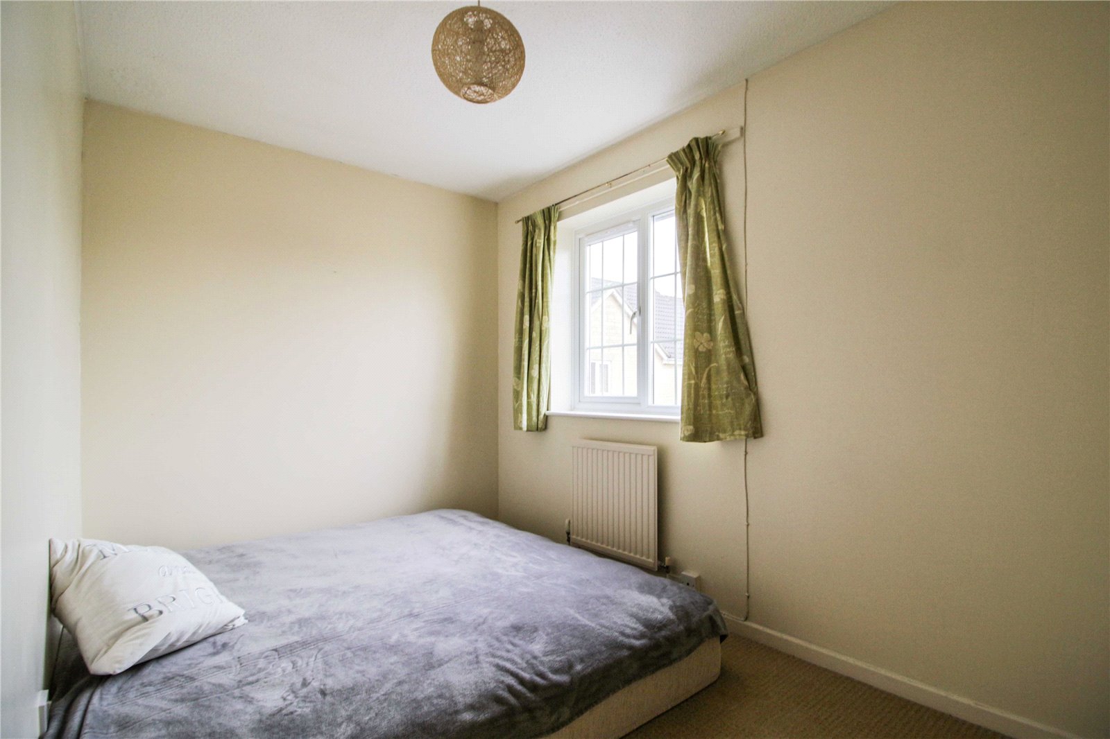 2 bedroom House to let in Cirencester