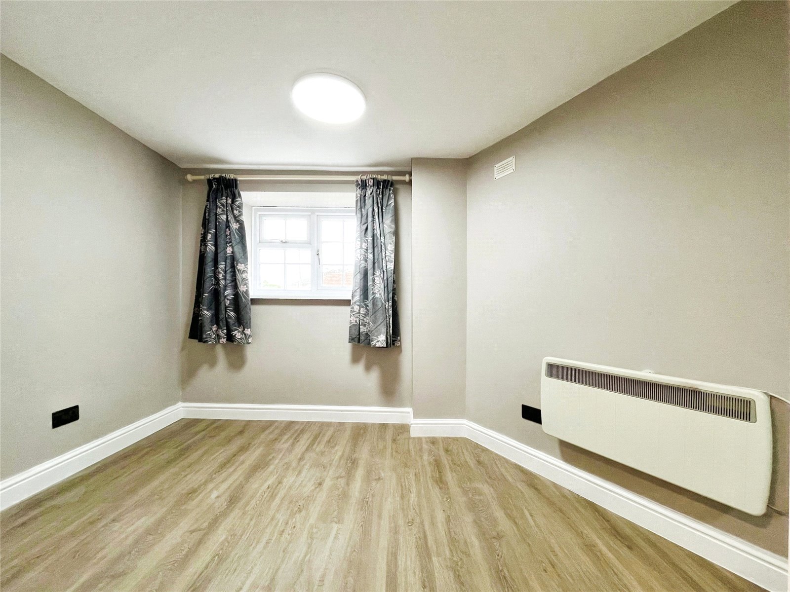 1 bedroom Flat to let in Malmesbury, Wiltshire