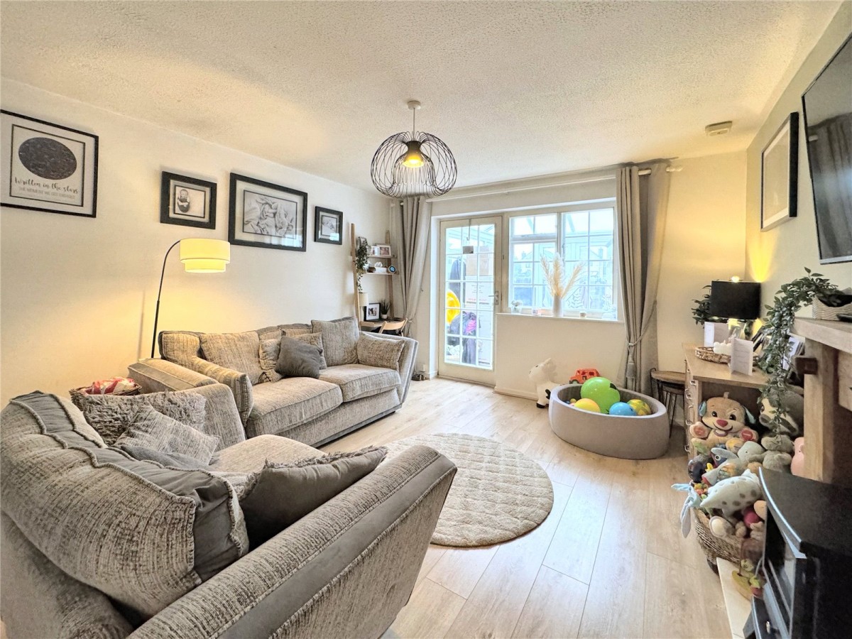 South Cerney, Cirencester