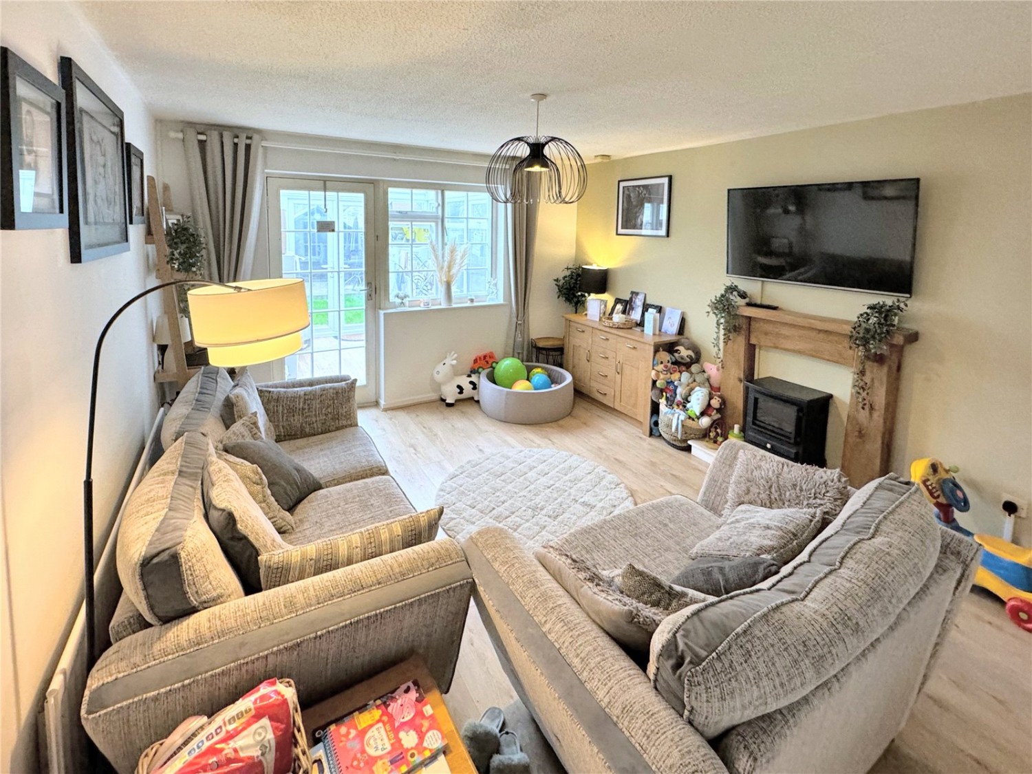 South Cerney, Cirencester