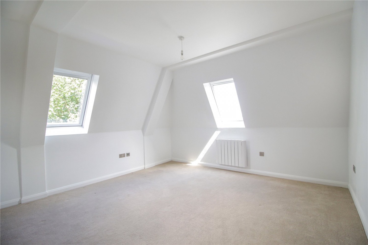 Longwood Court, Cirencester