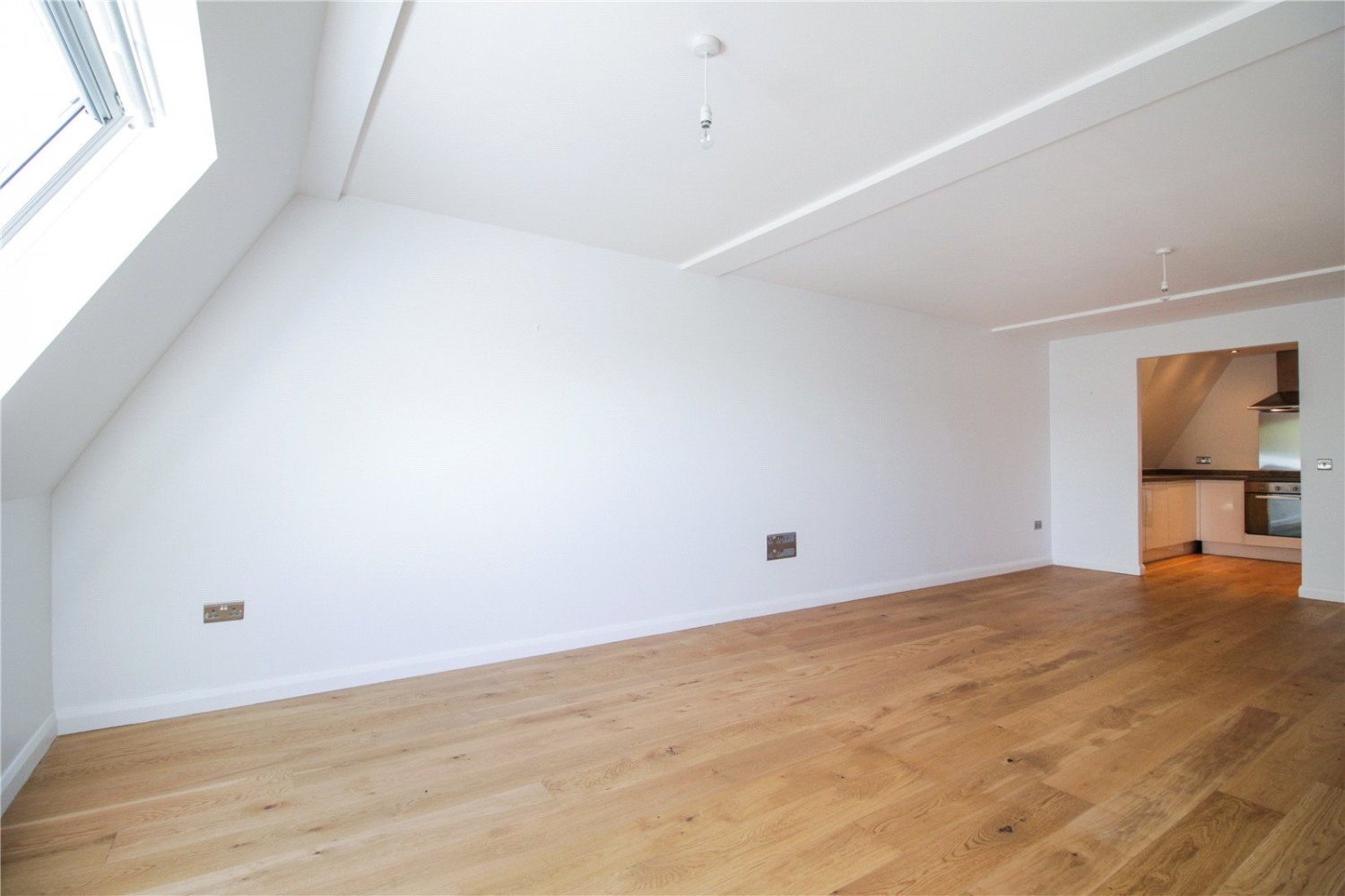 Longwood Court, Cirencester
