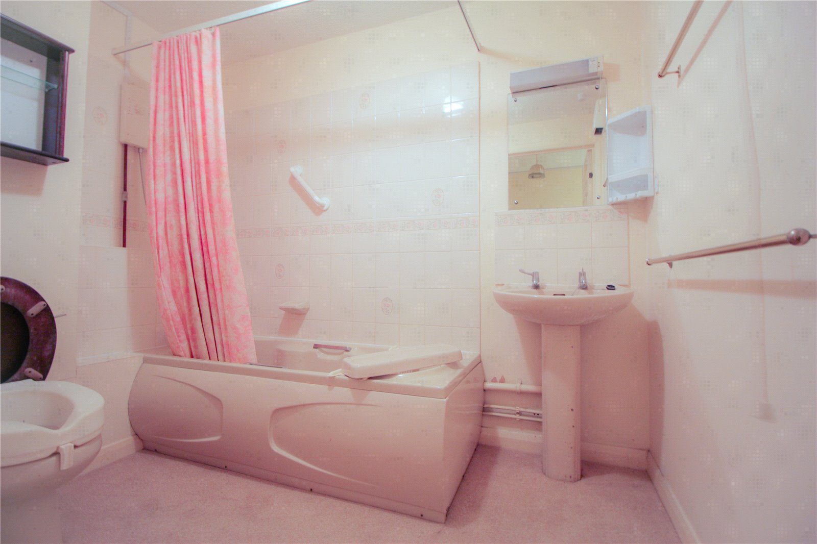 2 bedroom Flat for sale in Victoria Road, Cirencester