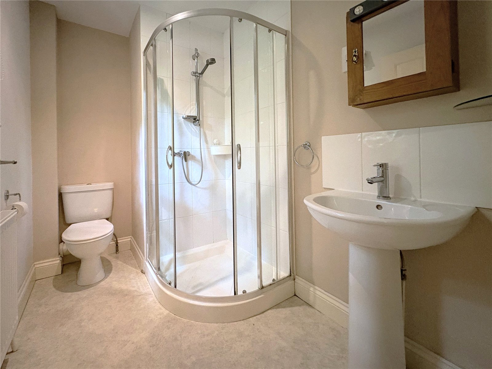 3 bedroom House to let in Cirencester, Gloucestershire