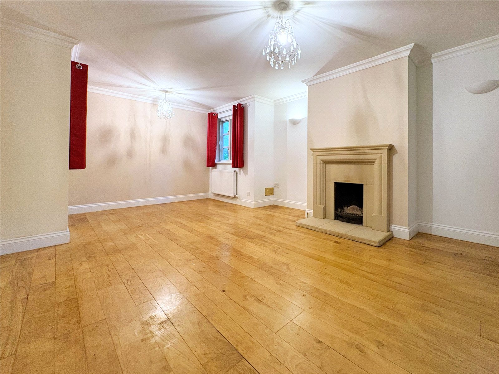 3 bedroom House to let in Cirencester, Gloucestershire