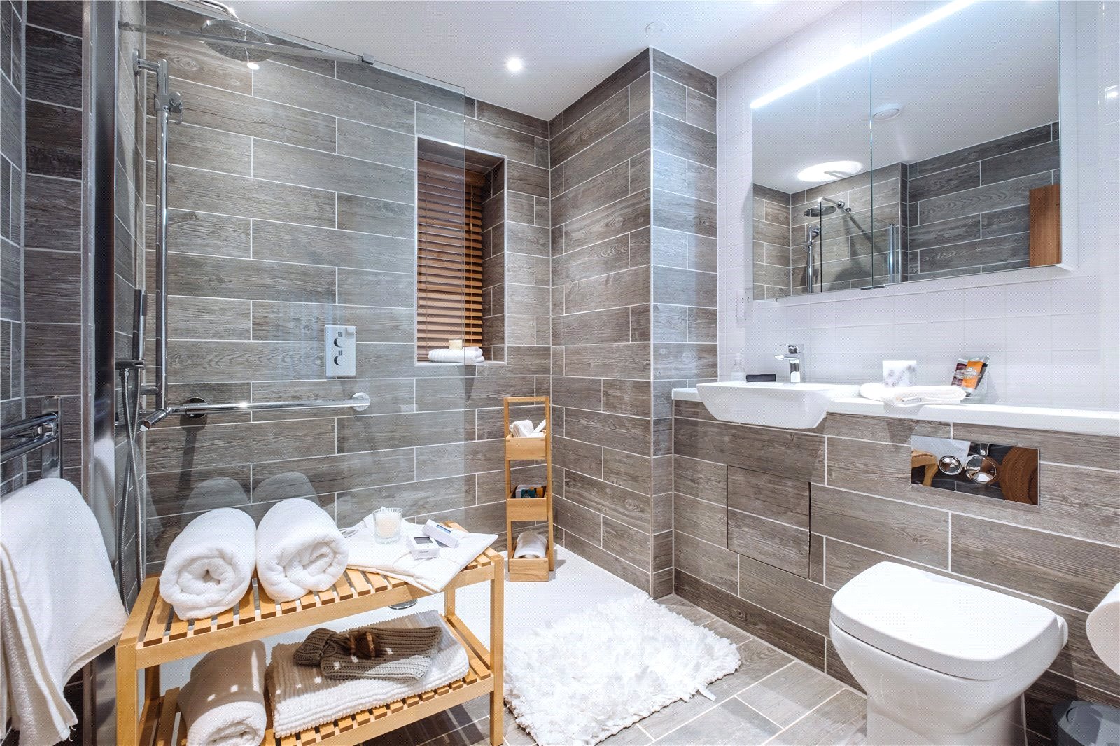1 bedroom Flat to let in Cirencester Road, Tetbury, Glos