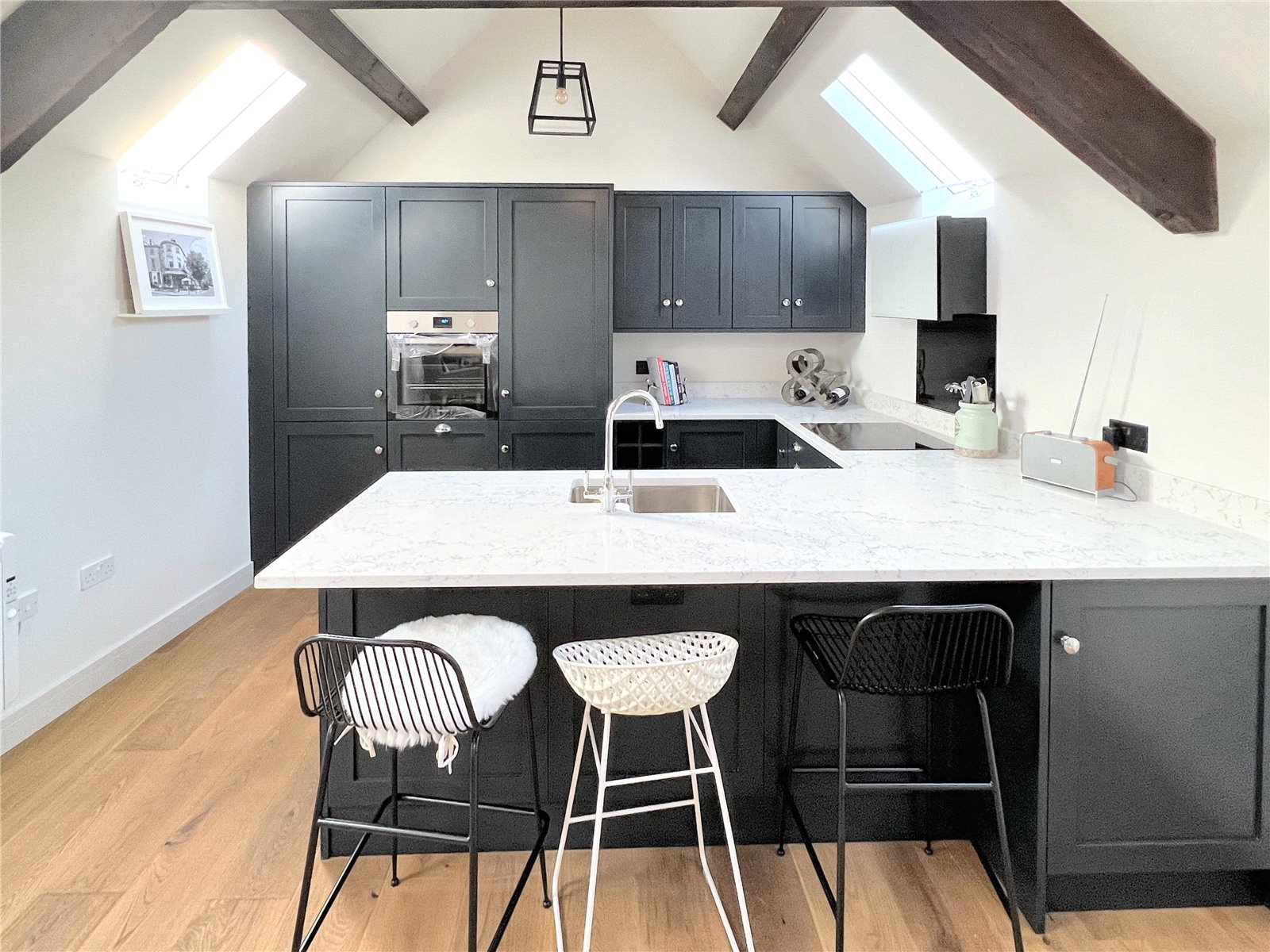 2 bedroom House to let in Cirencester