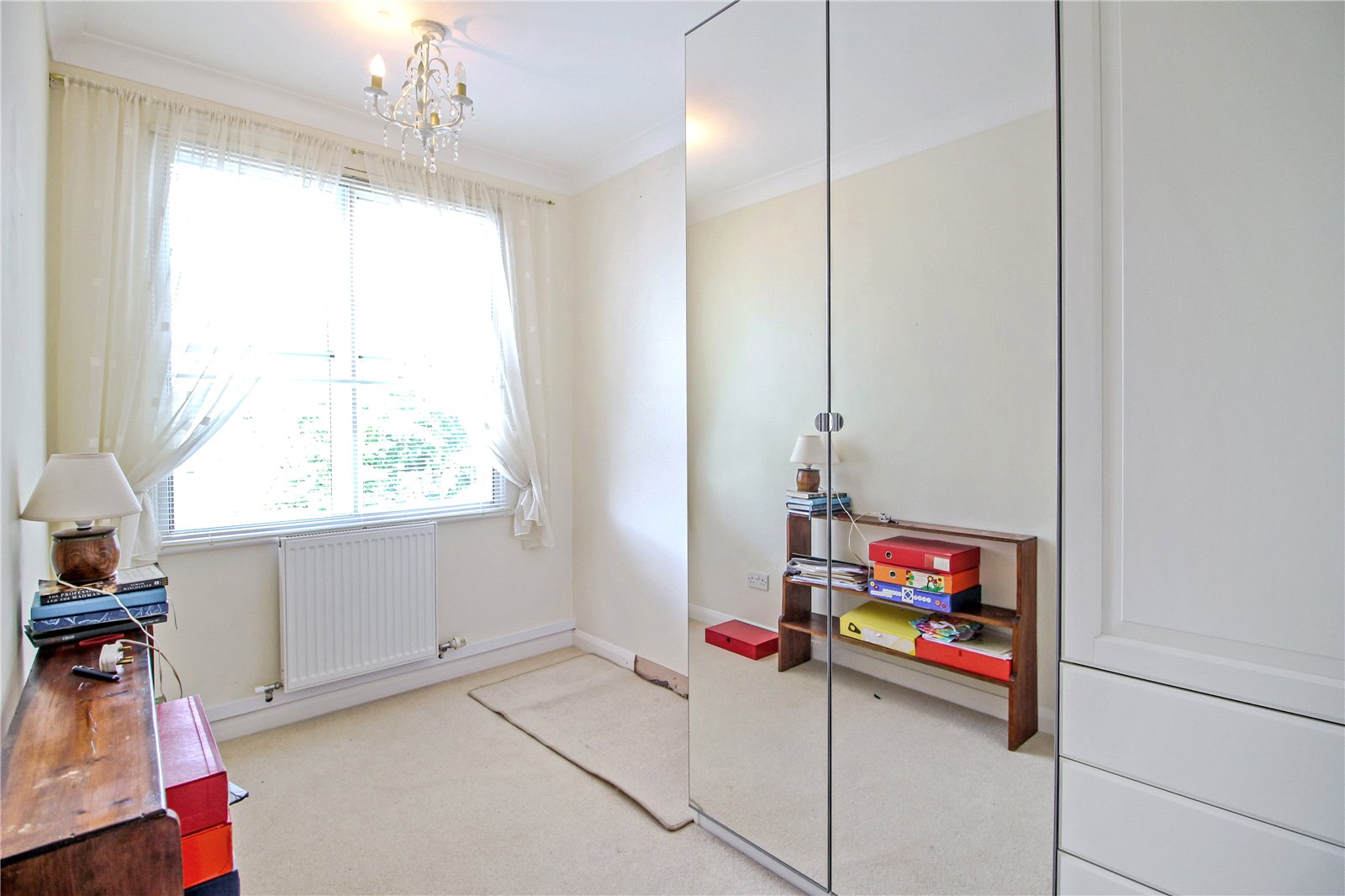 2 bedroom Flat to let in Cirencester