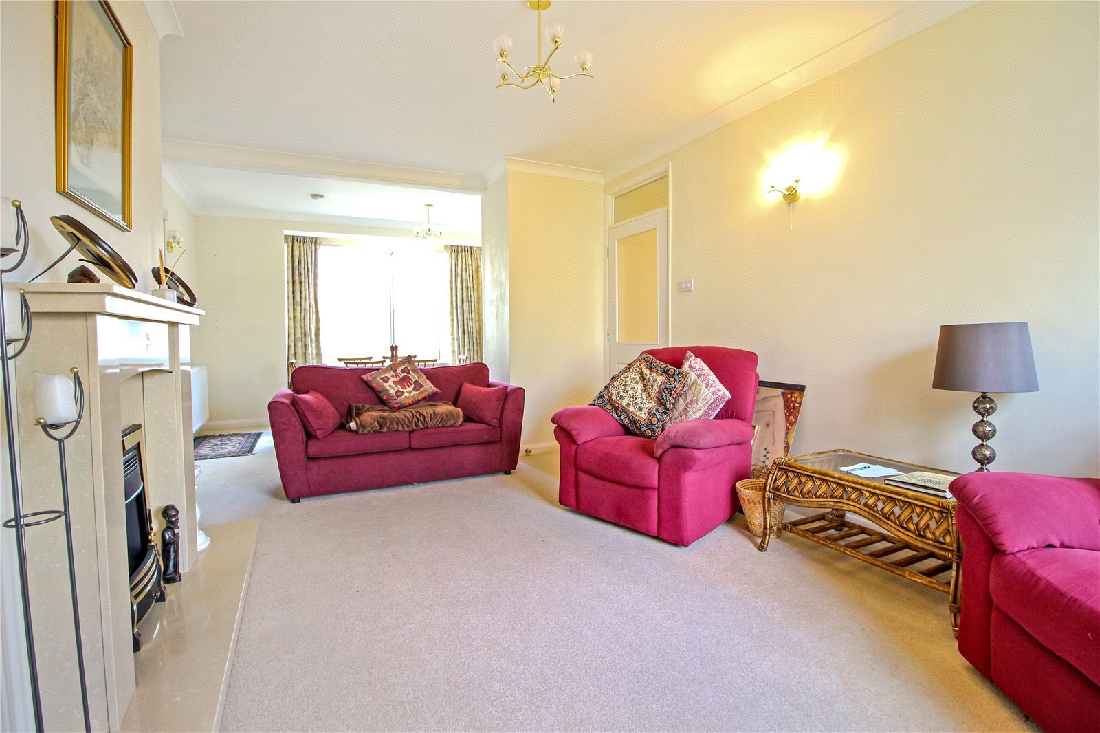 2 bedroom Flat to let in Cirencester