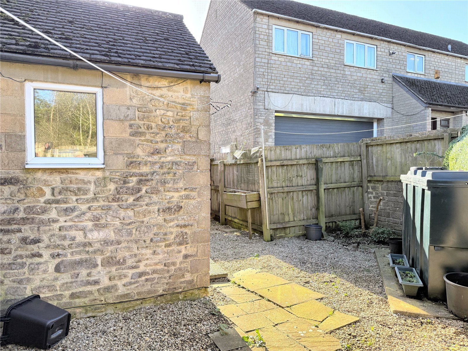3 bedroom House to let in Duntisbourne Abbots, Cirencester, Gloucestershire
