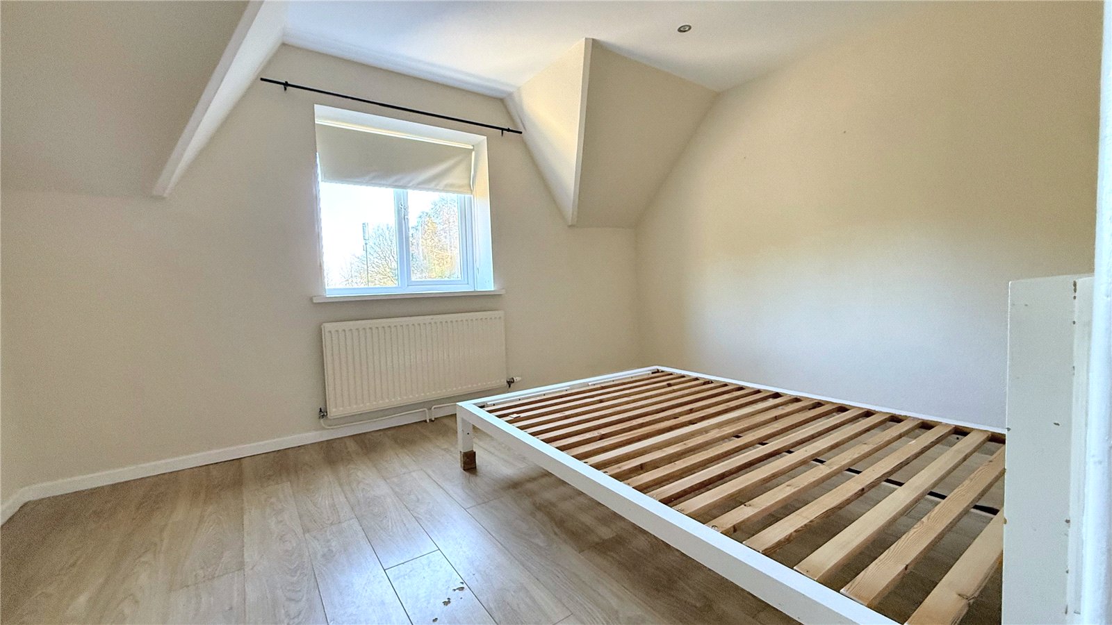 3 bedroom House to let in Duntisbourne Abbots, Cirencester, Gloucestershire