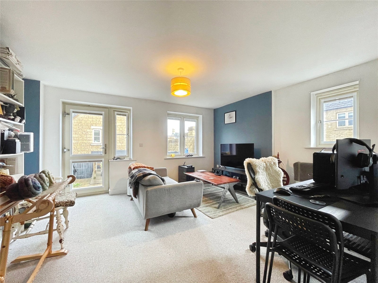 2 bedroom House for sale in Cirencester