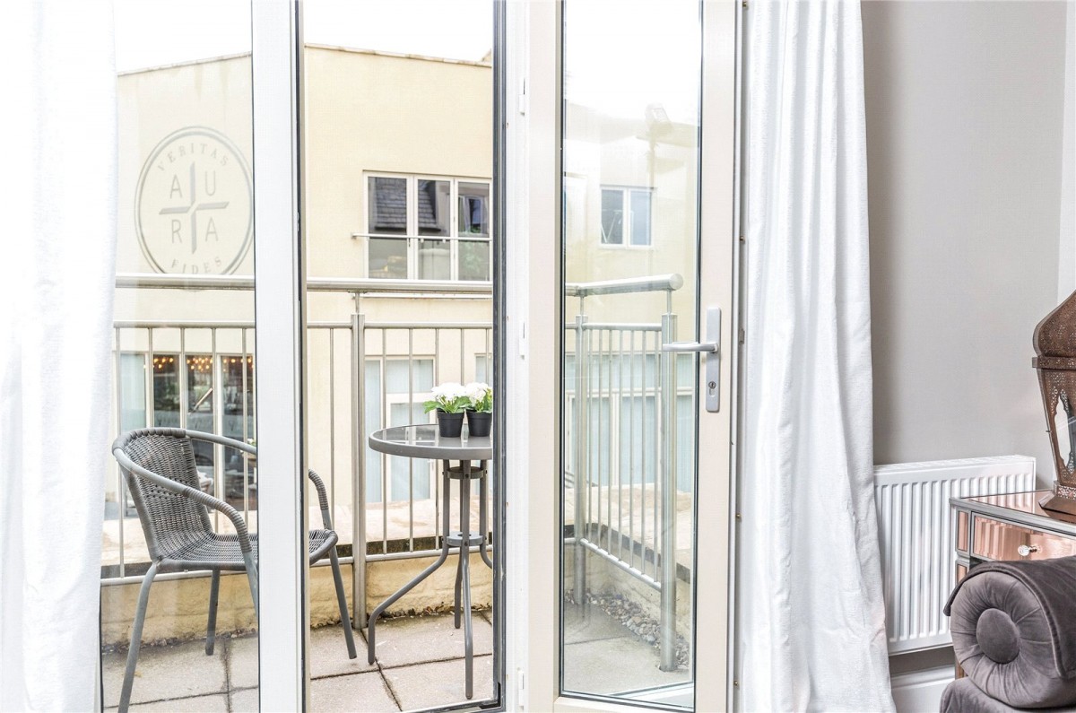 Stratton Place, Stratton, Cirencester