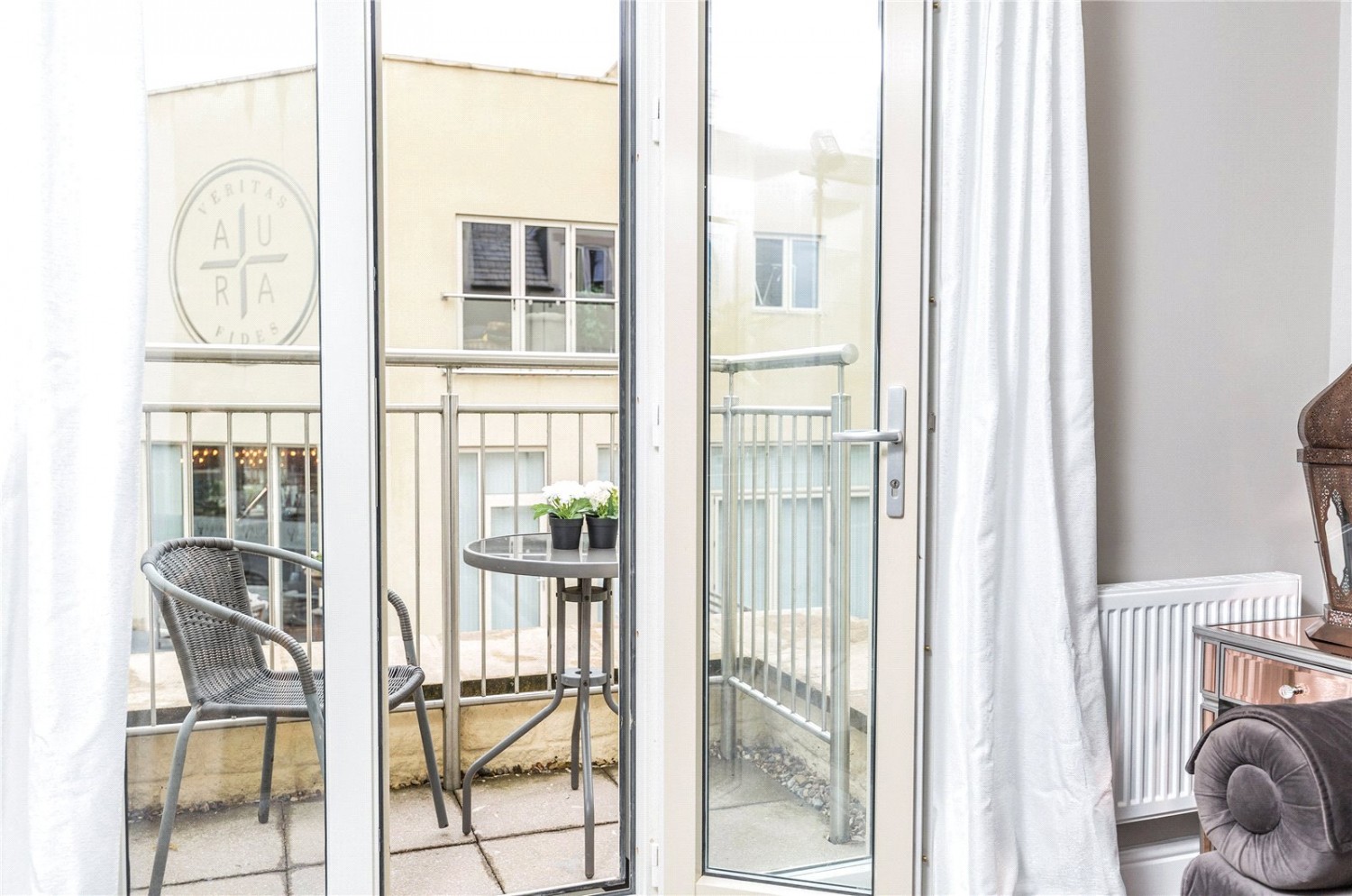 Stratton Place, Stratton, Cirencester