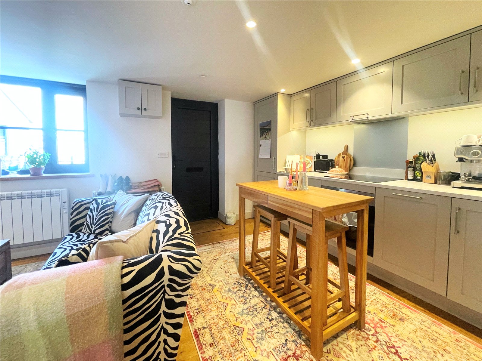 1 bedroom House to let in Cirencester