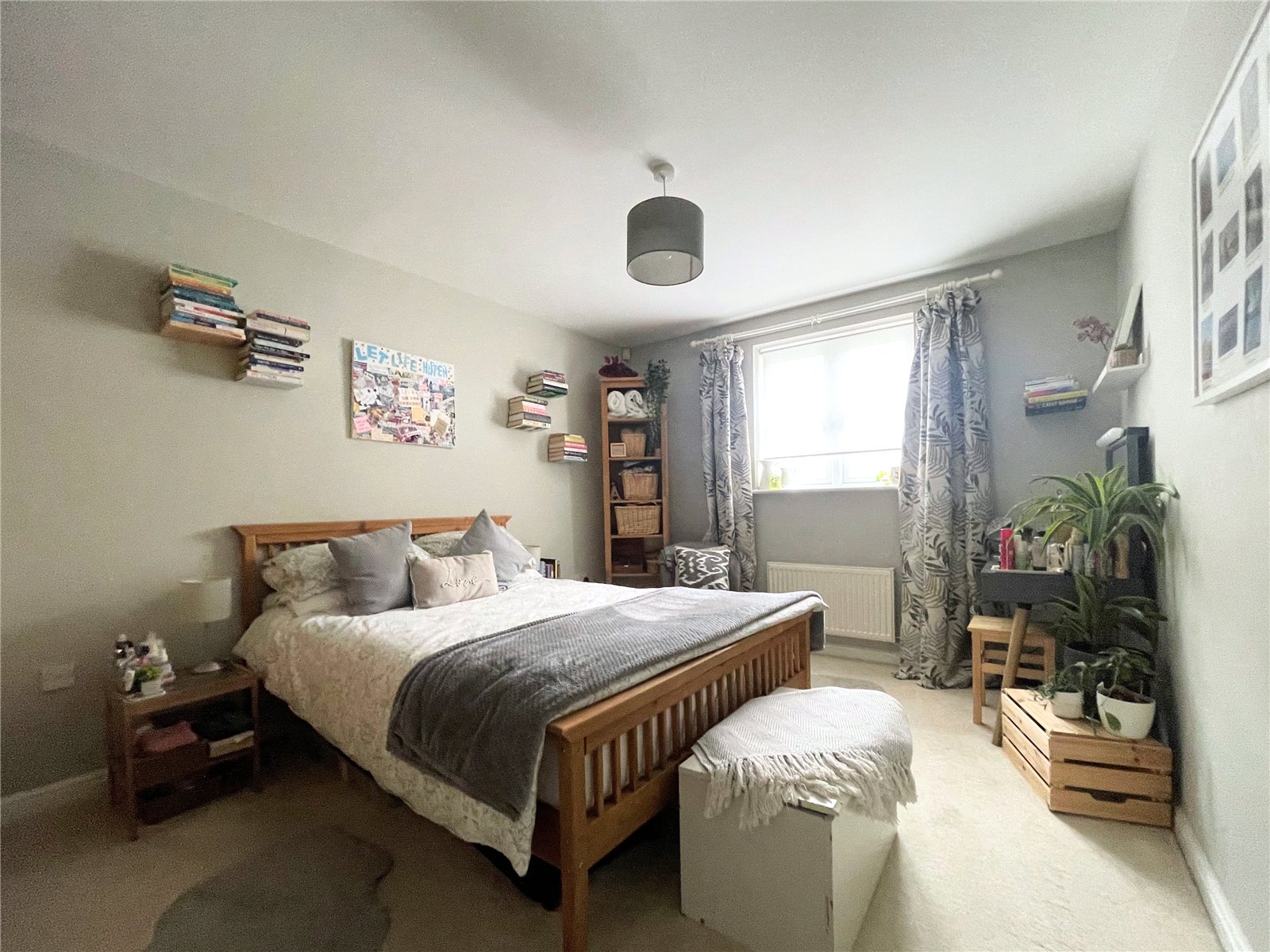 2 bedroom Flat for sale in Cirencester, Gloucestershire