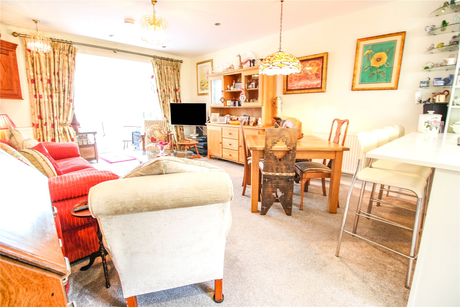 1 bedroom Flat for sale in Stratton, Cirencester, Gloucestershire