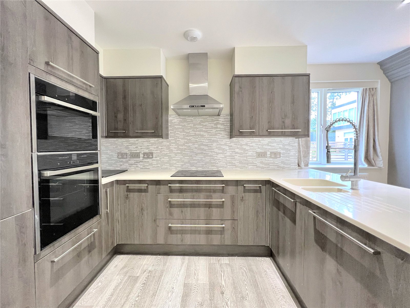1 bedroom Flat for sale in Stratton, Cirencester, Gloucestershire