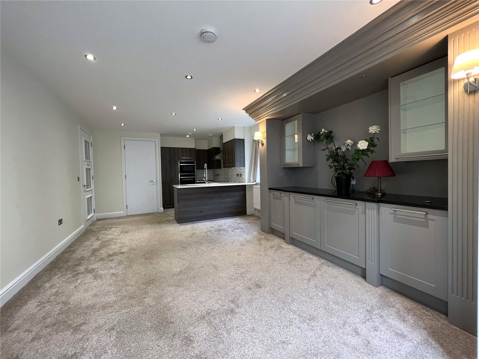 1 bedroom Flat for sale in Stratton, Cirencester, Gloucestershire