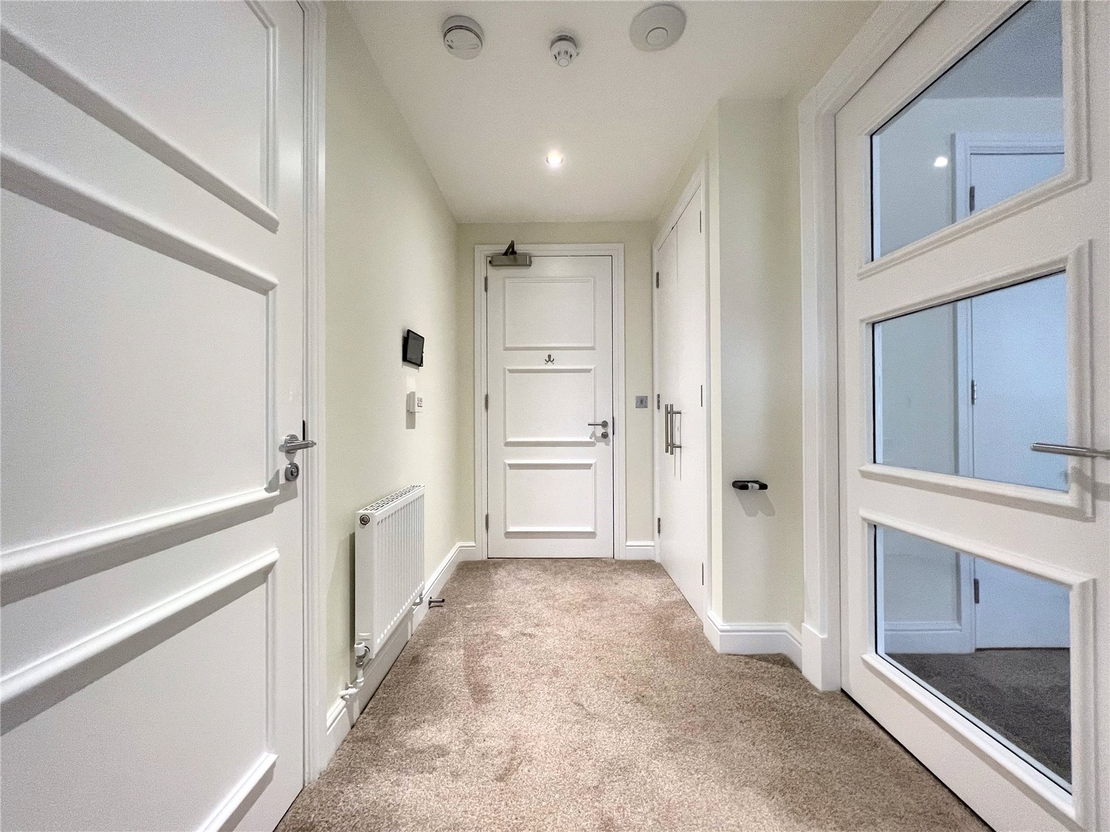 1 bedroom Flat for sale in Stratton, Cirencester, Gloucestershire