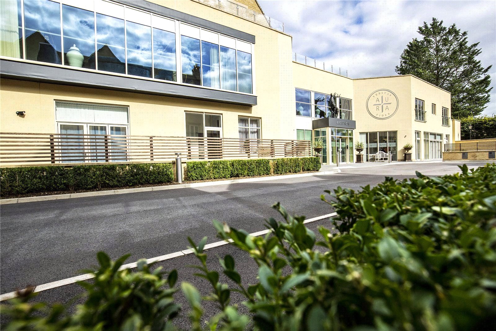 2 bedroom Flat to let in Stratton Place, Stratton, Cirencester