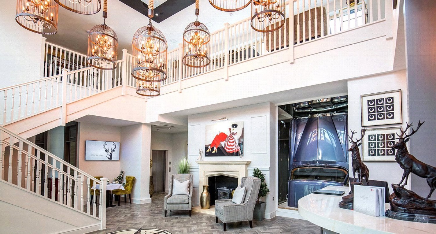 Stratton Place, Stratton, Cirencester