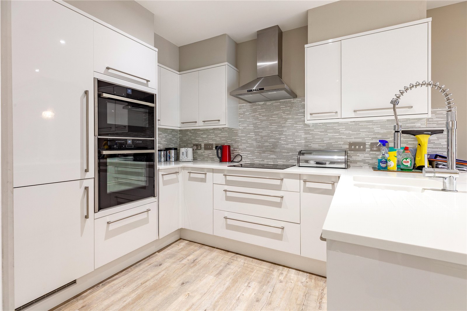 2 bedroom Flat for sale in Stratton, Cirencester, Gloucestershire