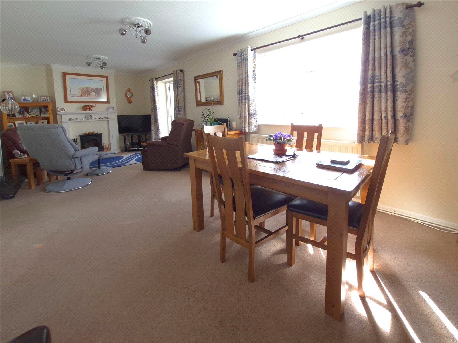 3 bedroom House for sale in Leigh, Cricklade