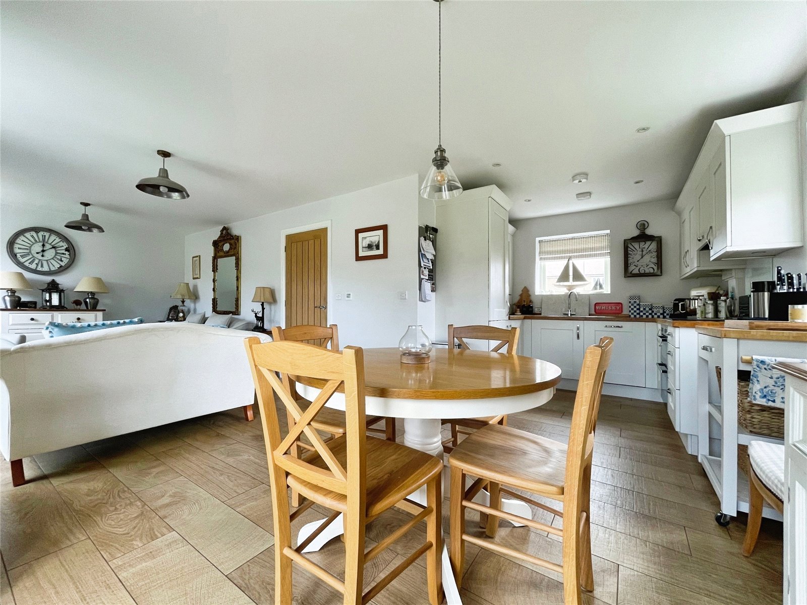 2 bedroom House for sale in Latton, Swindon, Wiltshire
