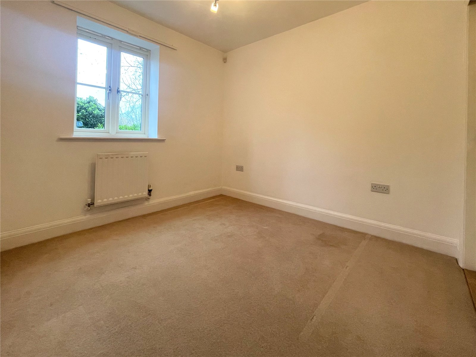 2 bedroom Flat for sale in Cirencester, Gloucestershire