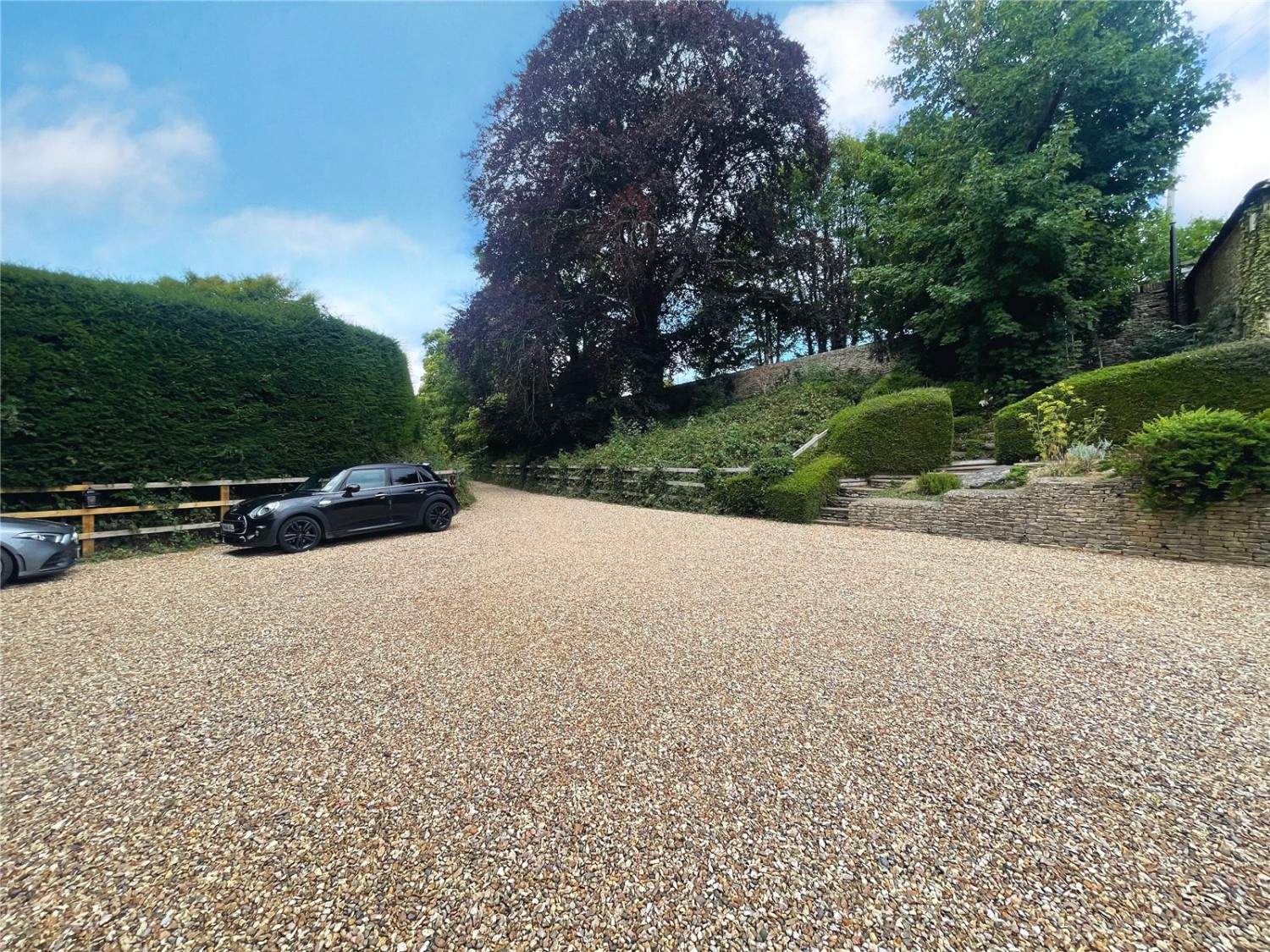Daglingworth, Cirencester, Gloucestershire