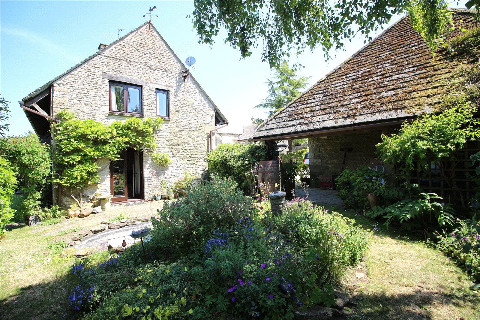 3 bedroom House for sale in Cirencester, Gloucestershire