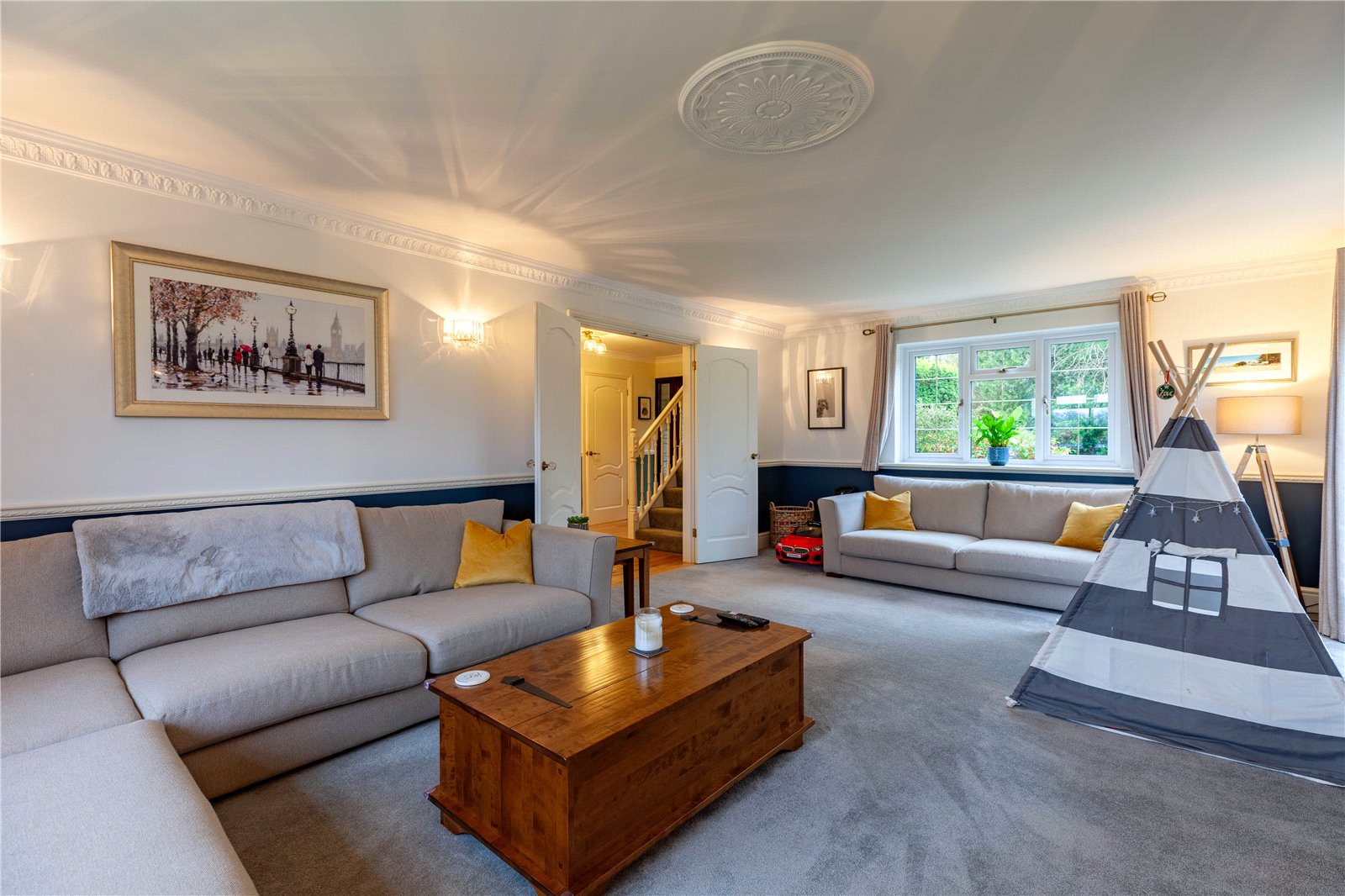 5 bedroom House for sale in Swindon, Wiltshire