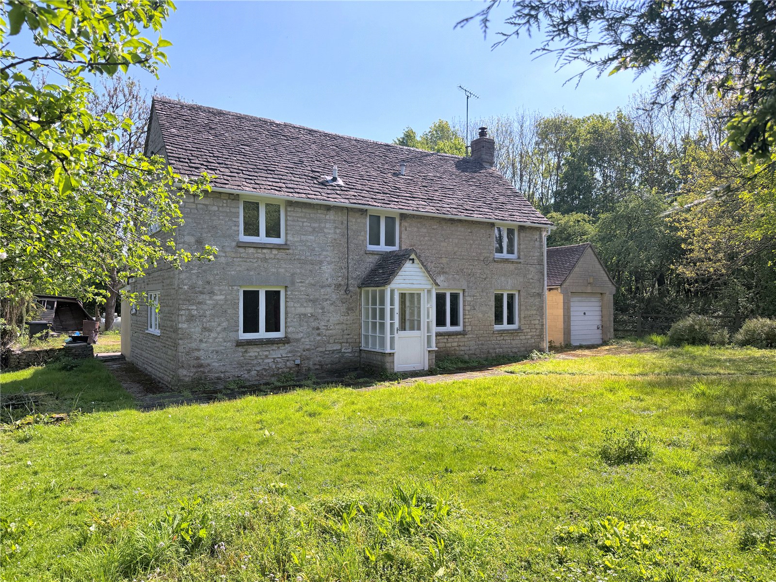 2 bedroom House for sale in Cirencester