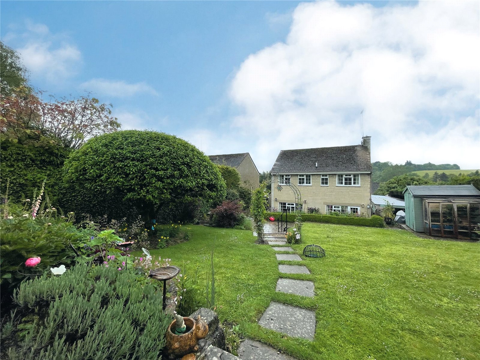 4 bedroom House for sale in Baunton, Cirencester, Gloucestershire