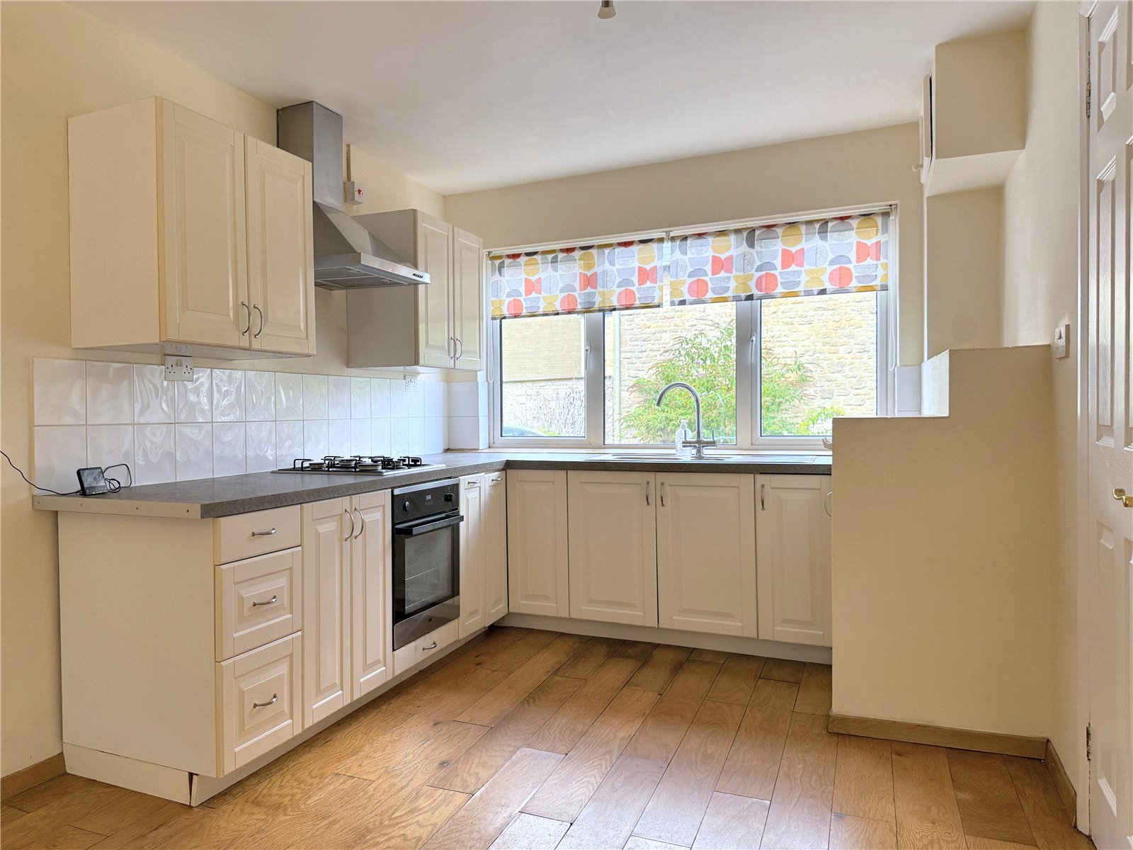 3 bedroom House to let in Cirencester, Gloucestershire