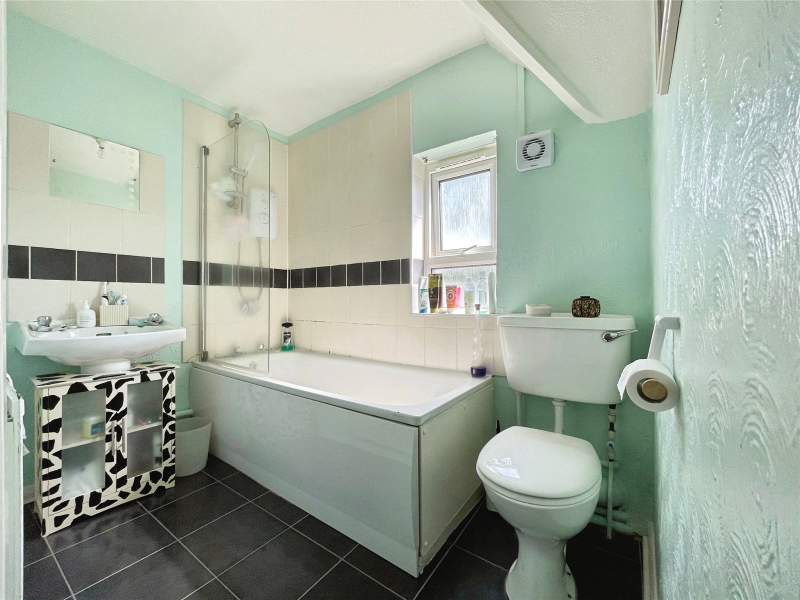 3 bedroom House for sale in Northleach, Cheltenham, Gloucestershire