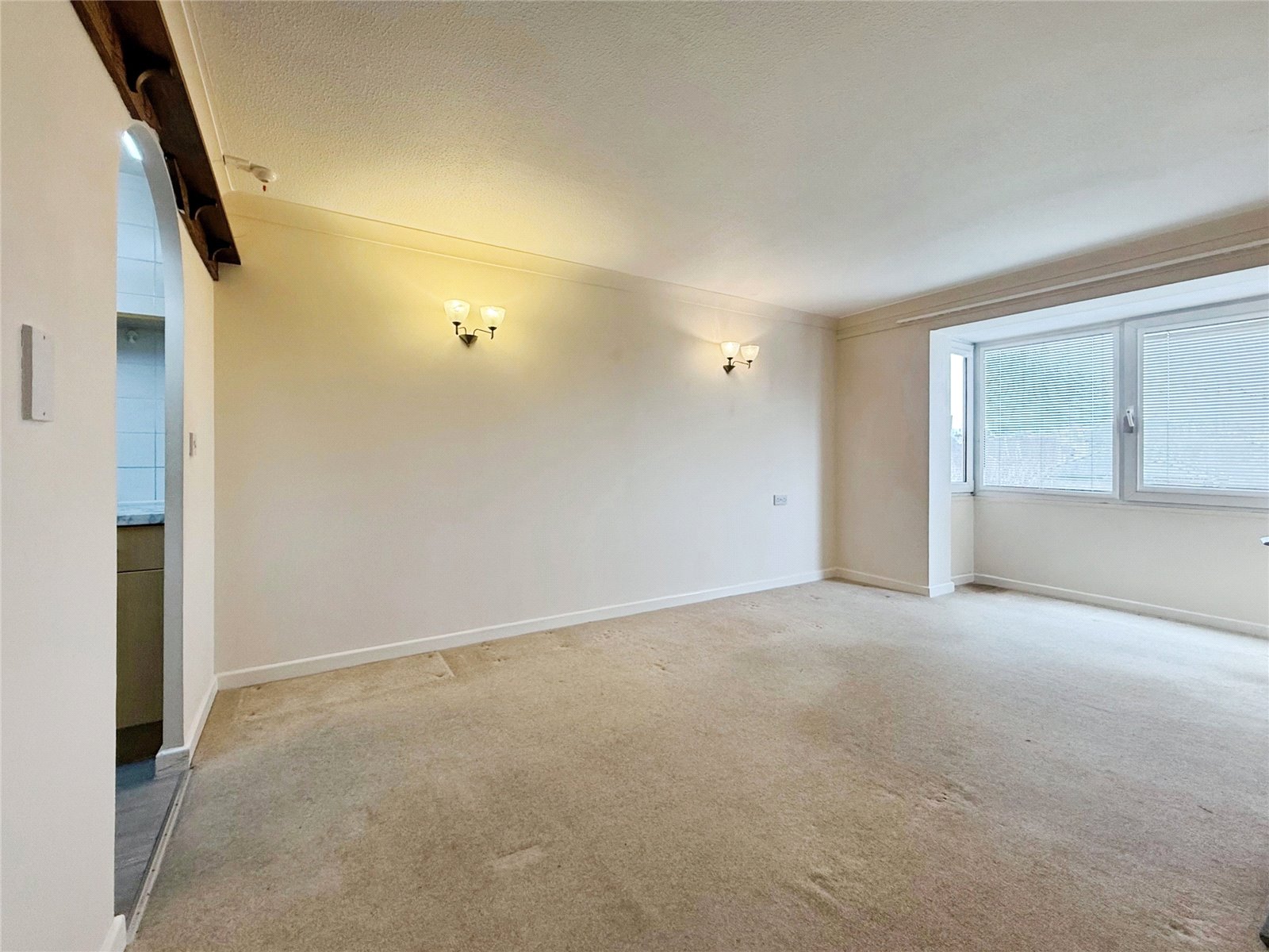 1 bedroom Flat for sale in Cirencester, Gloucestershire